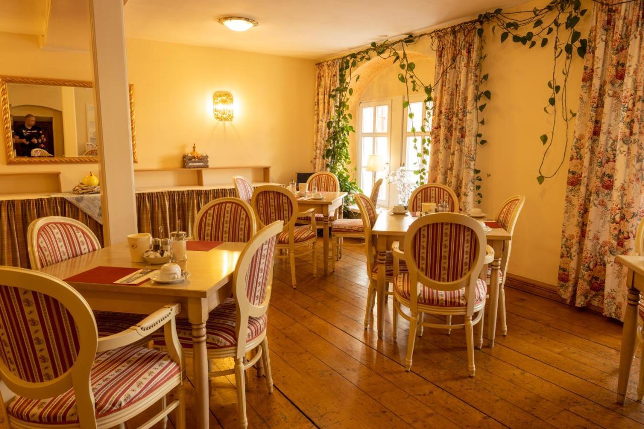 Hotel Anker Saalfeld Saale Exterior photo