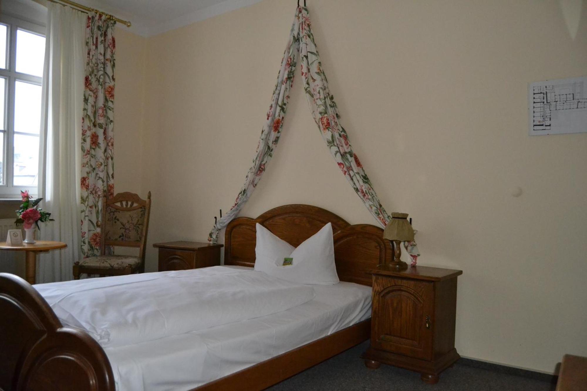 Hotel Anker Saalfeld Saale Room photo